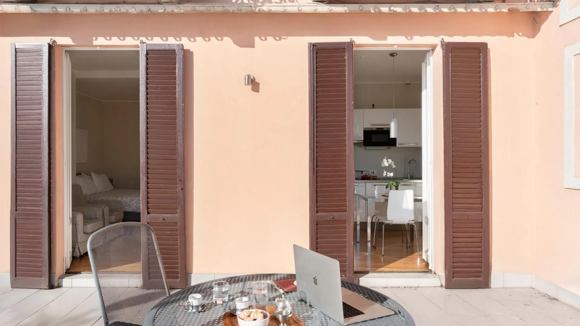 Cadenabbia Lake Side Apartments Italy