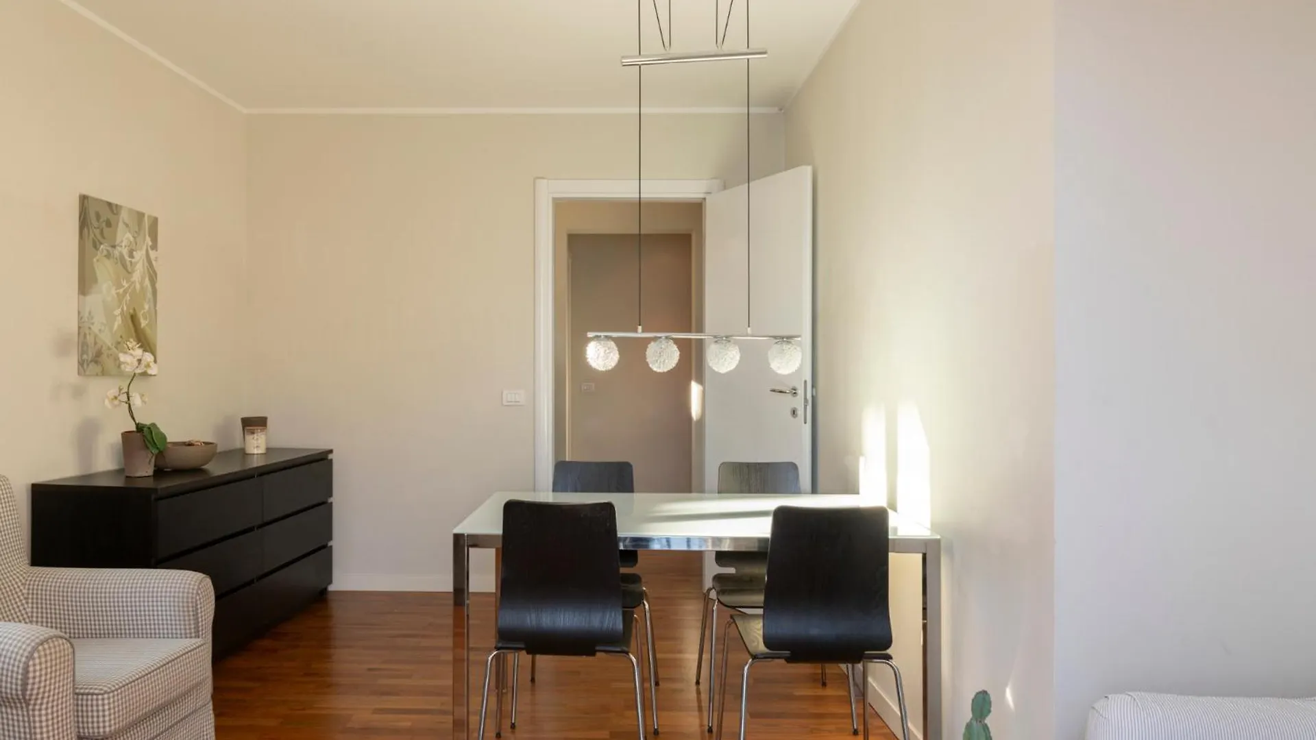 Cadenabbia Lake Side Apartments