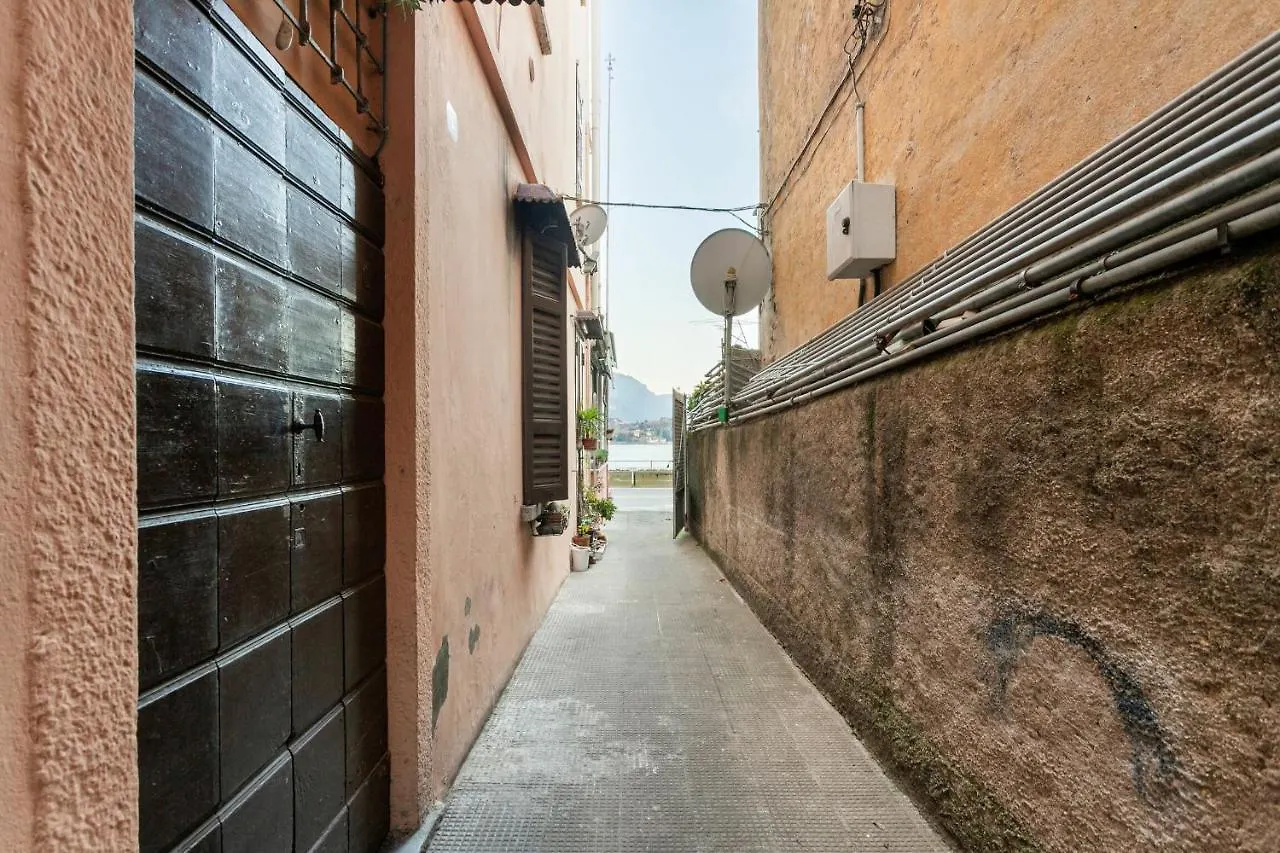 Cadenabbia Lake Side Apartments 0*,  Italien