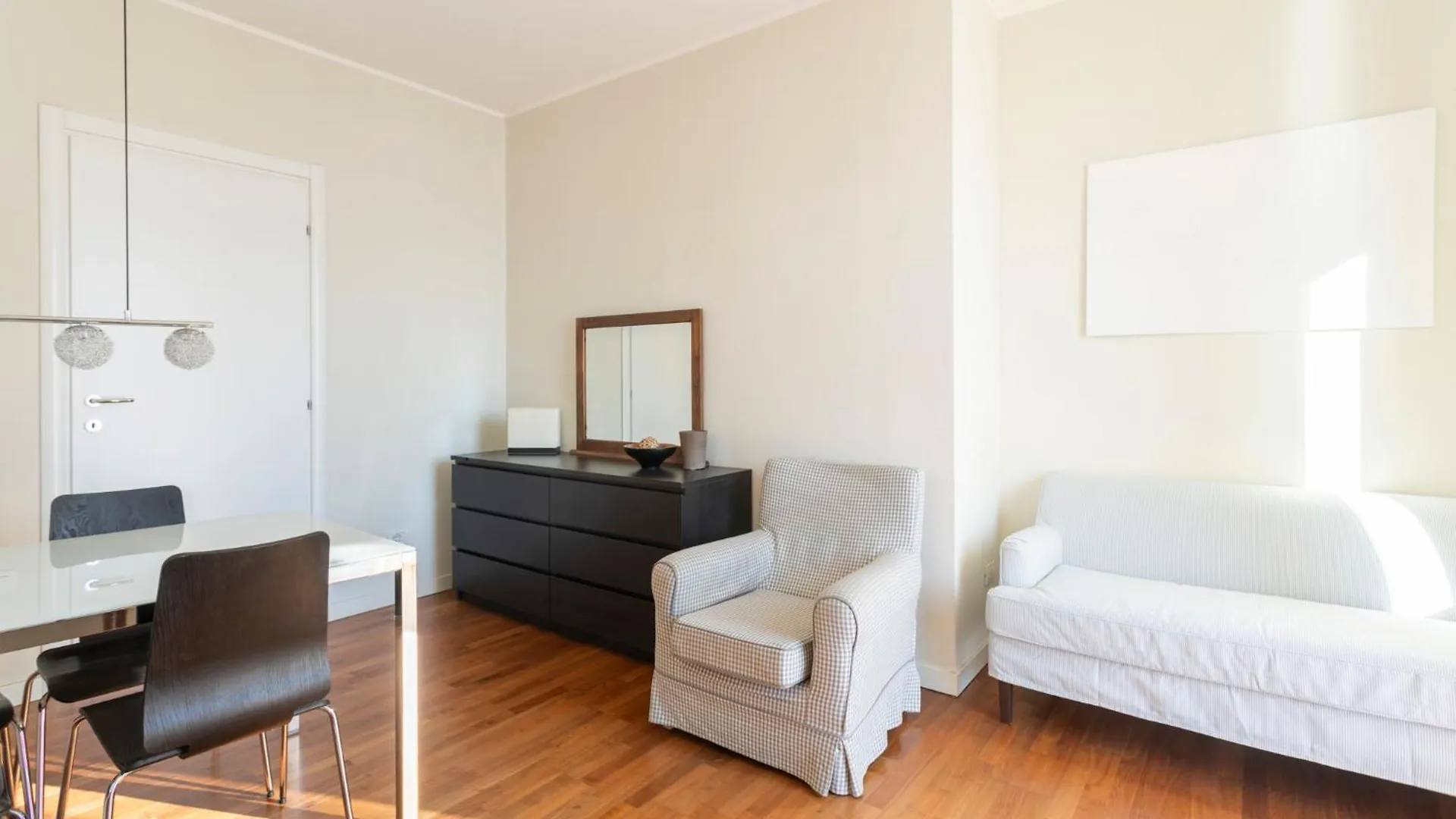 Cadenabbia Lake Side Apartments