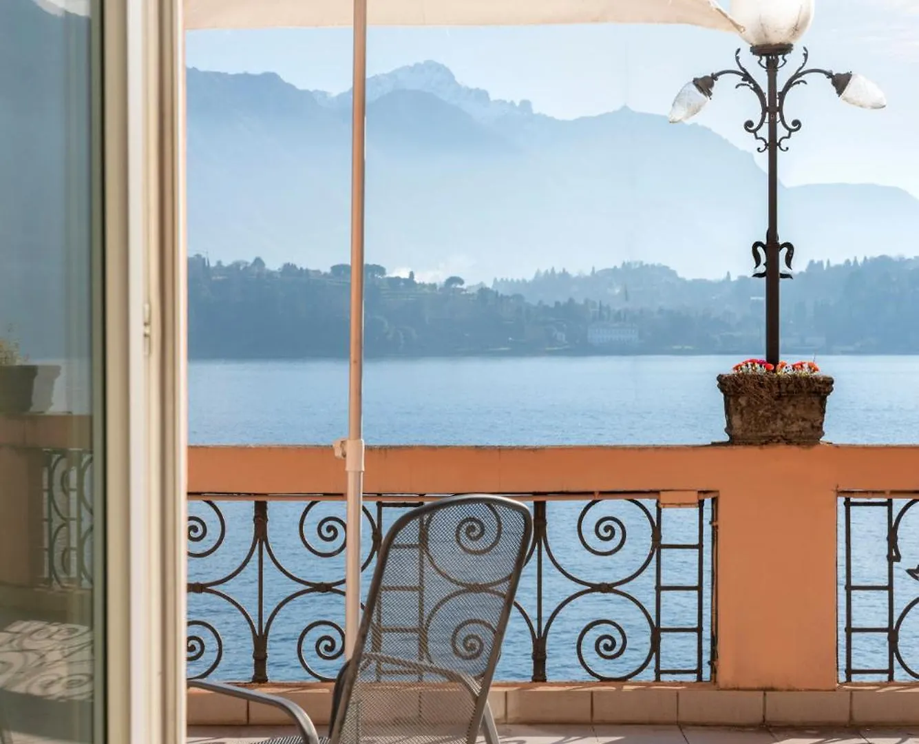 Cadenabbia Lake Side Apartments 0*,